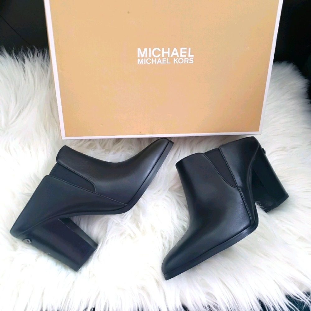Michael Kors Mules